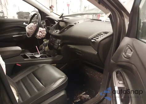 2017 Ford Escape Titanium из США, поврежденный, VIN 1FMCU9J9XHUD37682